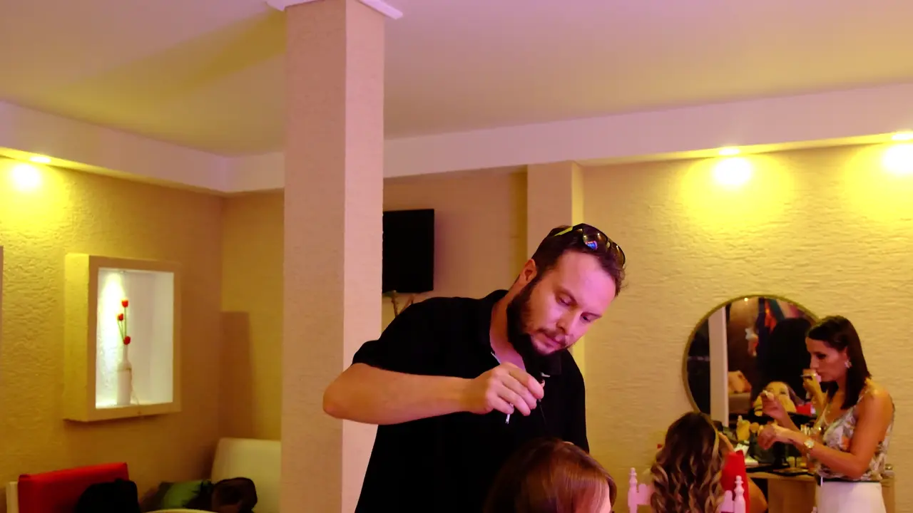 Safir Salon · Beyza & Mesut Düğün Klibi video görüntüsü